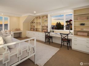 4400 Beach Drive SW, Seattle WA 98116
