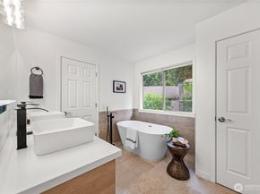 14030 69th Avenue NE, Snohomish WA 98296
