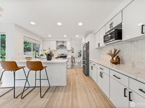14030 69th Avenue NE, Snohomish WA 98296