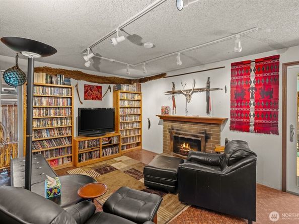 9310 167th Avenue NE, Redmond WA 98052