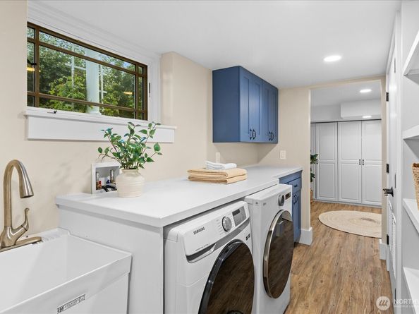 209 Caspers Street, Edmonds WA 98020