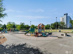 1120 8th Avenue 1003, Seattle WA 98101