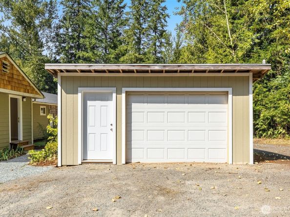 20420 NE Woodinville Duvall Road, Woodinville WA 98077