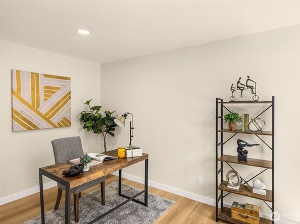20420 NE Woodinville Duvall Road, Woodinville WA 98077