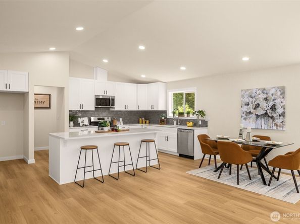 20420 NE Woodinville Duvall Road, Woodinville WA 98077