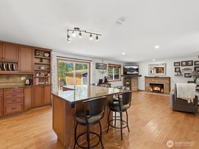 15115 78th Ave NE, Kenmore WA 98028