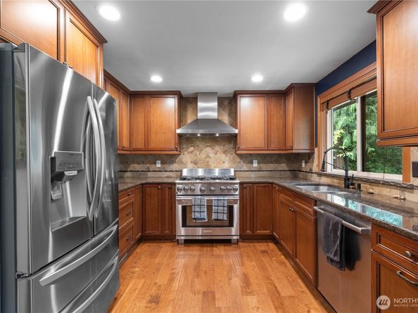 15115 78th Ave NE, Kenmore WA 98028