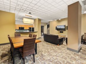 1000 Aurora Avenue N N210, Seattle WA 98109