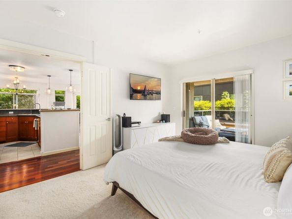 1000 Aurora Avenue N N210, Seattle WA 98109