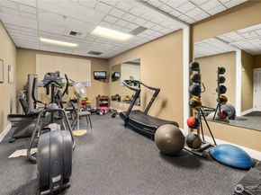 1000 Aurora Avenue N N210, Seattle WA 98109