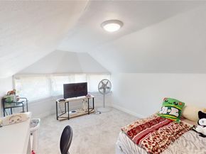 912 Pleasant Avenue, Bremerton WA 98337