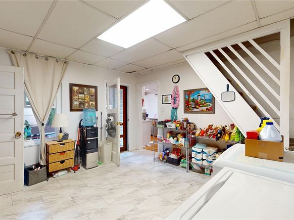 912 Pleasant Avenue, Bremerton WA 98337