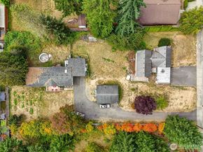 13041 & 13045 SE 208th Street, Kent WA 98031