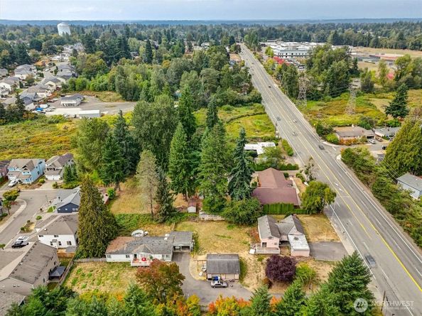 13041 & 13045 SE 208th Street, Kent WA 98031