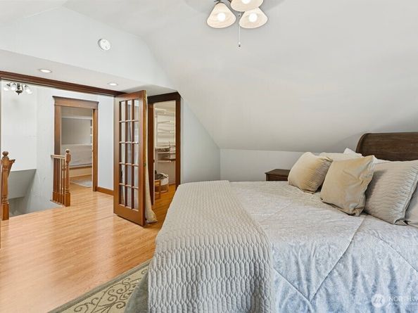8430 Fauntleroy Way SW, Seattle WA 98136
