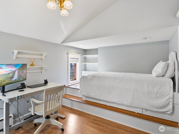 8430 Fauntleroy Way SW, Seattle WA 98136