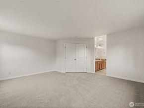 1932 S 370th Court, Federal Way WA 98003