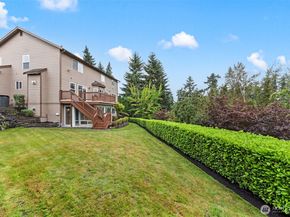 1932 S 370th Court, Federal Way WA 98003