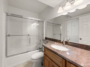 1932 S 370th Court, Federal Way WA 98003