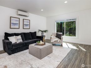 20005 25th Avenue NE, Shoreline WA 98155