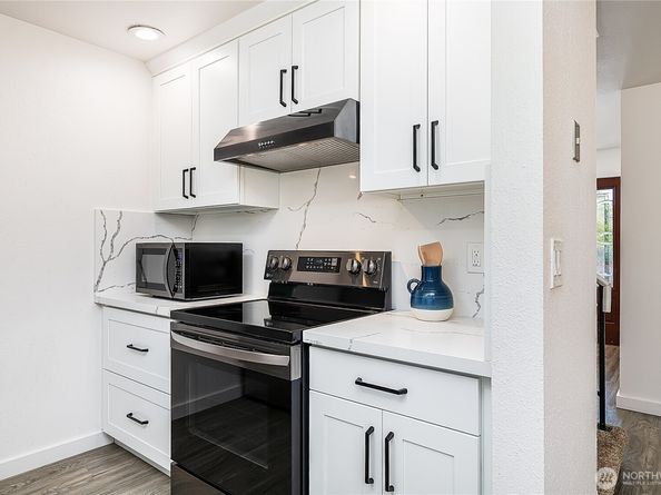 20005 25th Avenue NE, Shoreline WA 98155