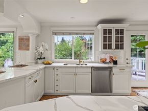 12623 NE 28th Street, Bellevue WA 98005