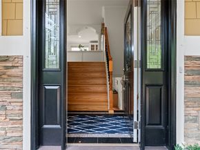 12623 NE 28th Street, Bellevue WA 98005