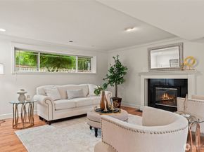 12623 NE 28th Street, Bellevue WA 98005