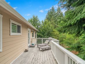 12623 NE 28th Street, Bellevue WA 98005