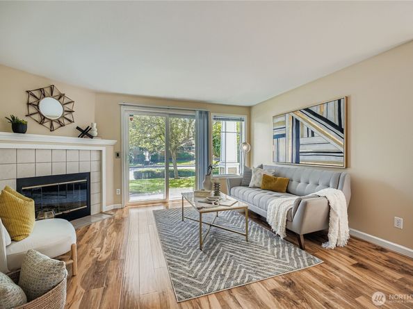 5607 S 232nd Street 12, Kent WA 98032