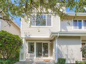 5607 S 232nd Street 12, Kent WA 98032