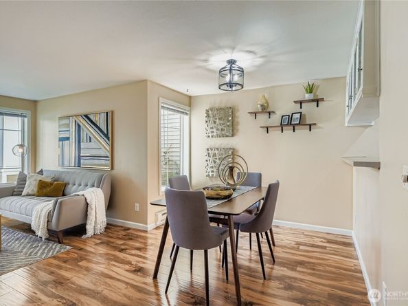5607 S 232nd Street 12, Kent WA 98032