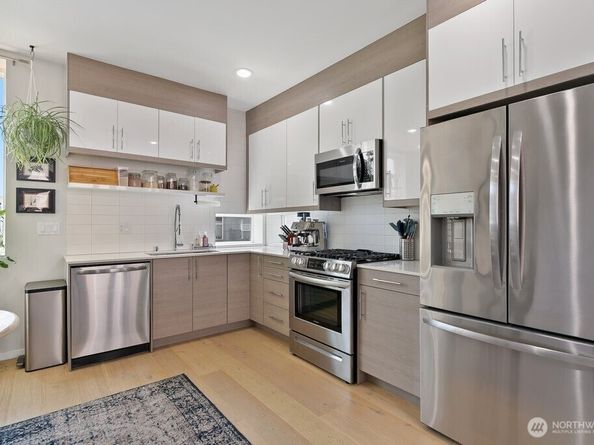 901 28th Avenue S H, Seattle WA 98144