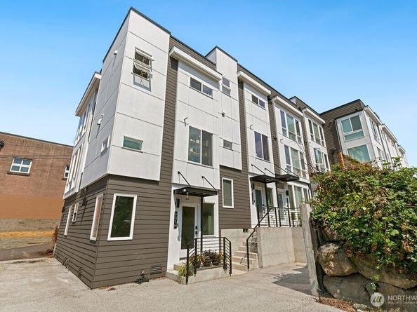 901 28th Avenue S H, Seattle WA 98144