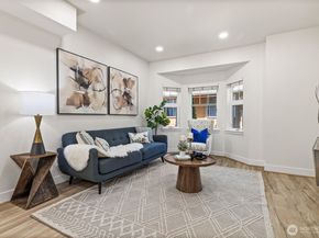 16422 NE 91st Street 104, Redmond WA 98052