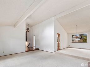 15915 SE 166th Pl, Renton WA 98058
