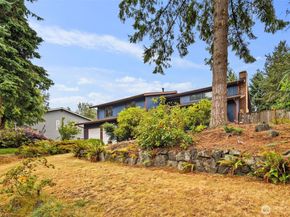 15915 SE 166th Pl, Renton WA 98058