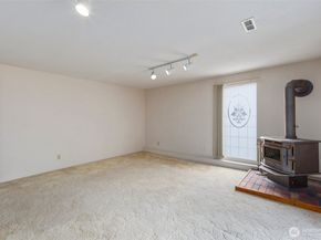15915 SE 166th Pl, Renton WA 98058