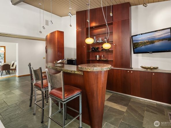 150 131st Avenue NE, Bellevue WA 98005