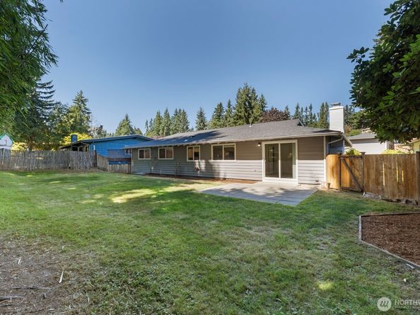210 219th Place SW, Bothell WA 98021