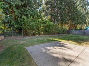 210 219th Place SW, Bothell WA 98021