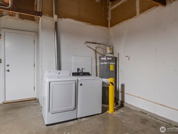 210 219th Place SW, Bothell WA 98021