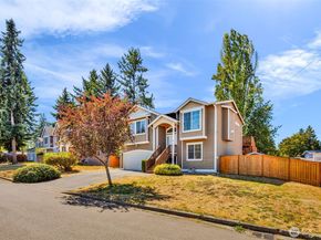 18151 5th Avenue S, Seattle WA 98148