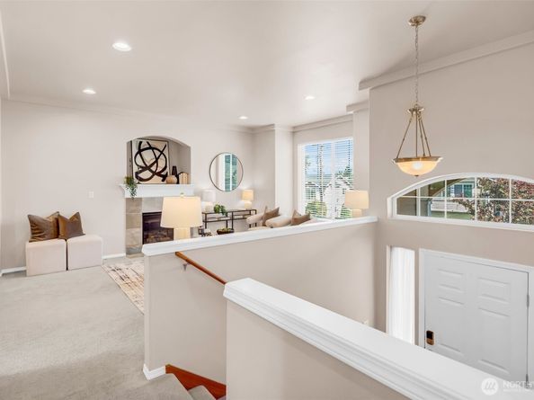 18151 5th Avenue S, Seattle WA 98148
