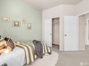 18151 5th Avenue S, Seattle WA 98148