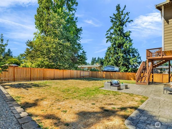 18151 5th Avenue S, Seattle WA 98148