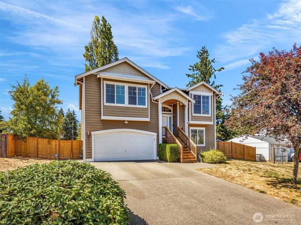 18151 5th Avenue S, Seattle WA 98148