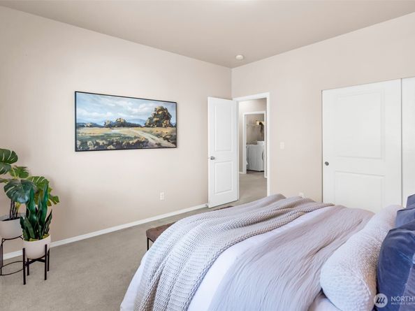18151 5th Avenue S, Seattle WA 98148