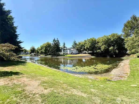 5804 S 234th Place 103, Kent WA 98032