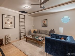 2369 Fairview Avenue E 6, Seattle WA 98102